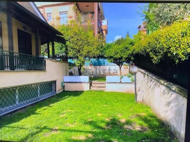 Villetta bifamiliare in vendita di 120 m² in Via di Prato Cornelio, 37