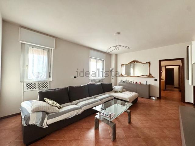 Villetta bifamiliare in vendita di 120 m² in Via Giacomo Matteotti, 52