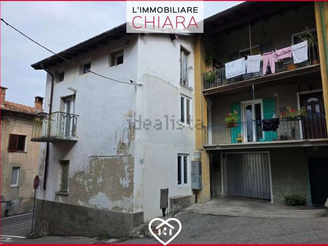Villetta bifamiliare in vendita di 120 m² in Via M. Borsotti, 7