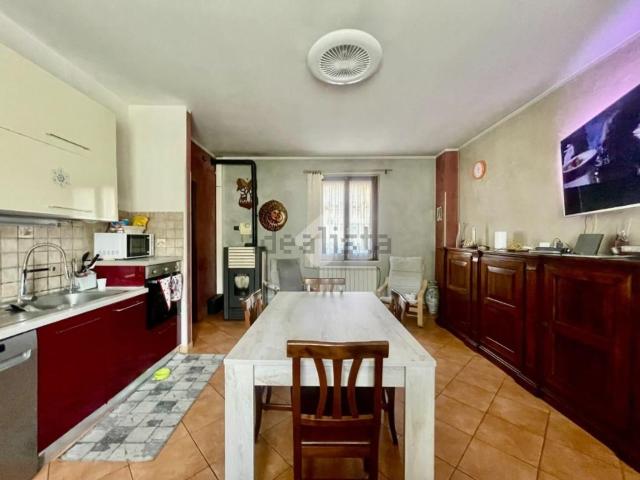 Villetta bifamiliare in vendita di 120 m² in Via Marino Colleoni, 6