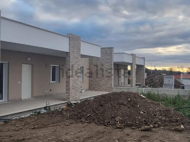 Villetta bifamiliare in vendita di 120 m² in Via Michele Rosi