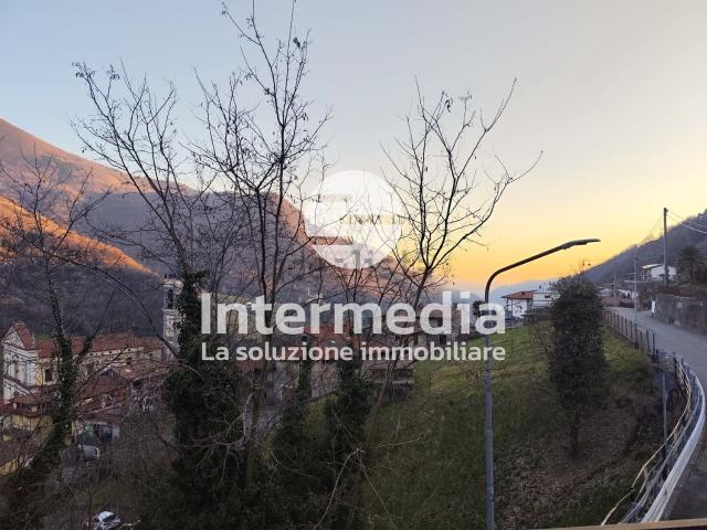 Villetta bifamiliare in vendita di 120 m² in Via Picco, 7