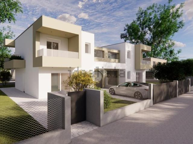 Villetta bifamiliare in vendita di 120 m² in Via Pirami, 10