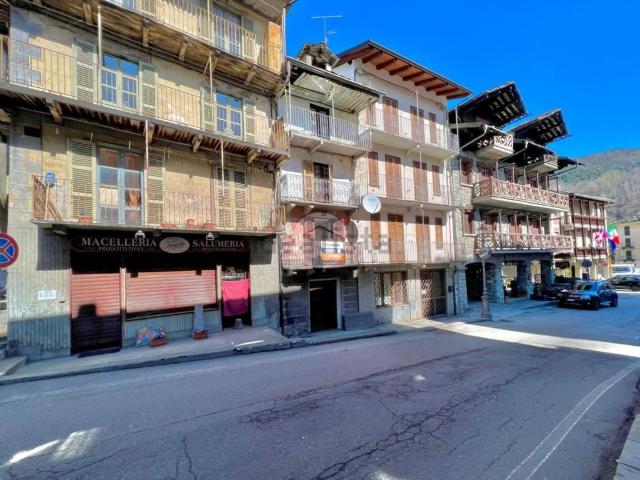 Villetta bifamiliare in vendita di 120 m² in Via Roma, 6