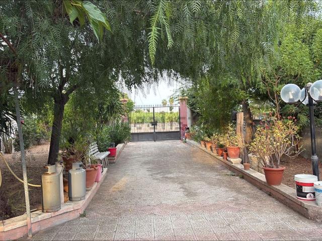 Villetta bifamiliare in vendita di 120 m²