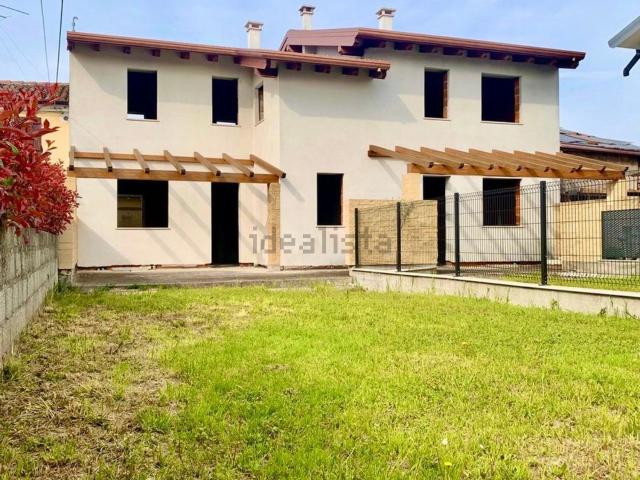 Villetta bifamiliare in vendita di 120 m²
