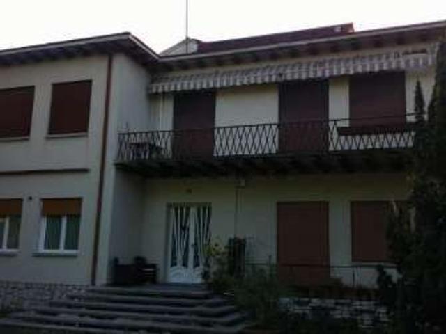 Villetta bifamiliare in vendita di 121 m² in Strada Terraglio
