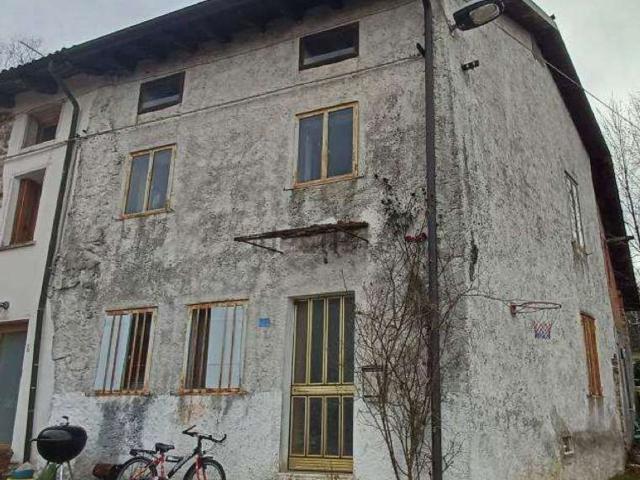 Villetta bifamiliare in vendita di 127 m² in Contrada Bernardi