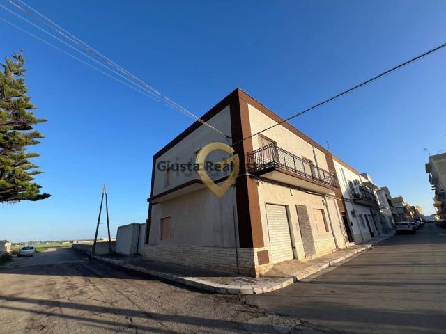 Villetta bifamiliare in vendita di 127 m² in Via Livenza, 24