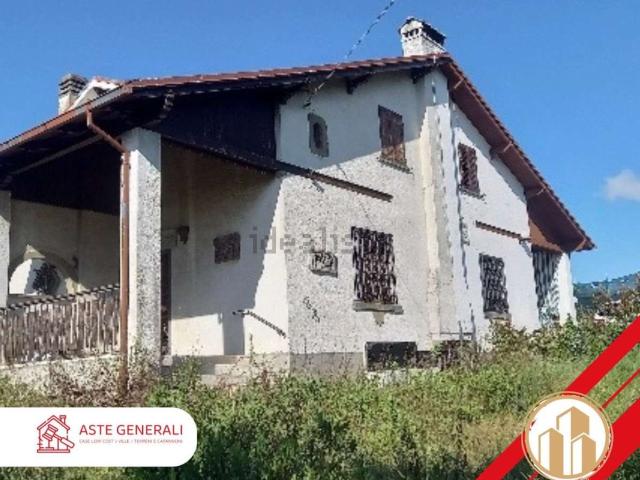 Villetta bifamiliare in vendita di 124 m² in Via del Santuario, 2