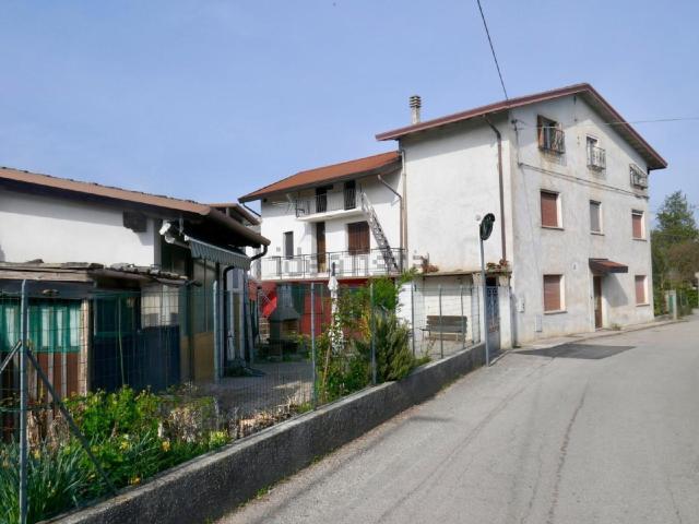 Villetta bifamiliare in vendita di 124 m²