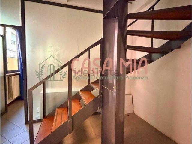 Villetta bifamiliare in vendita di 125 m² in Via Andrea Costa