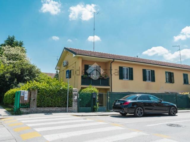 Villetta bifamiliare in vendita di 125 m² in Via del Faggiolo, 48