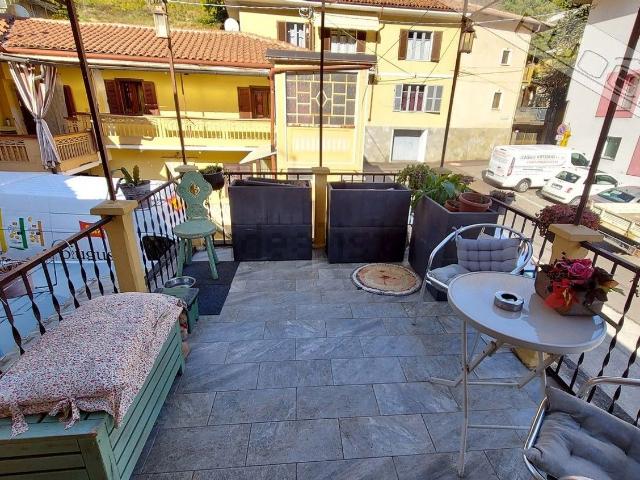 Villetta bifamiliare in vendita di 125 m² in Via Francesco Miè