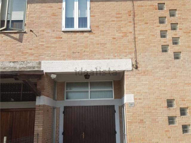 Villetta bifamiliare in vendita di 125 m² in Via Maestri, 27