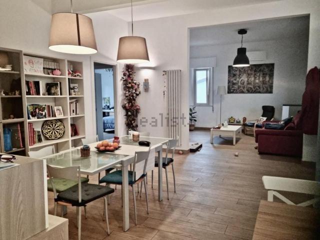 Villetta bifamiliare in vendita di 125 m² in Via Renato Fucini, 57