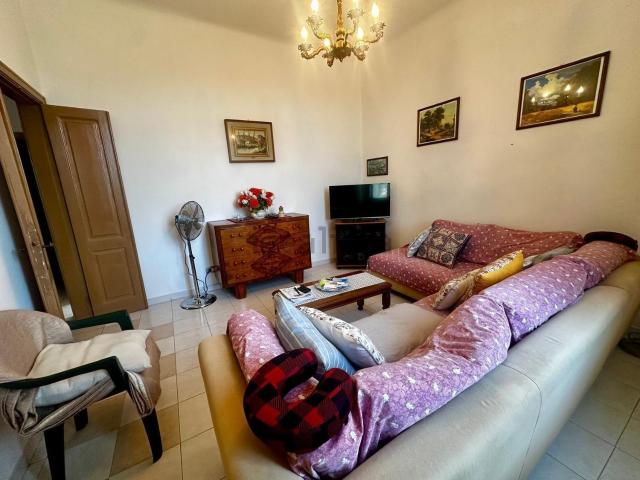 Villetta bifamiliare in vendita di 125 m² in Via Serra