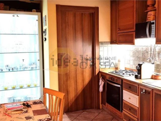 Villetta bifamiliare in vendita di 126 m² in Via dei Ciliegi, 6