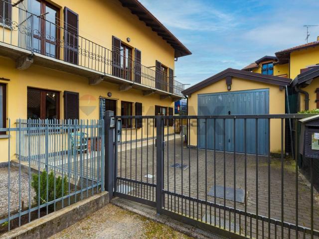 Villetta bifamiliare in vendita di 128 m² in Via Boschetto, 6