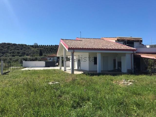Villetta bifamiliare in vendita di 128 m²