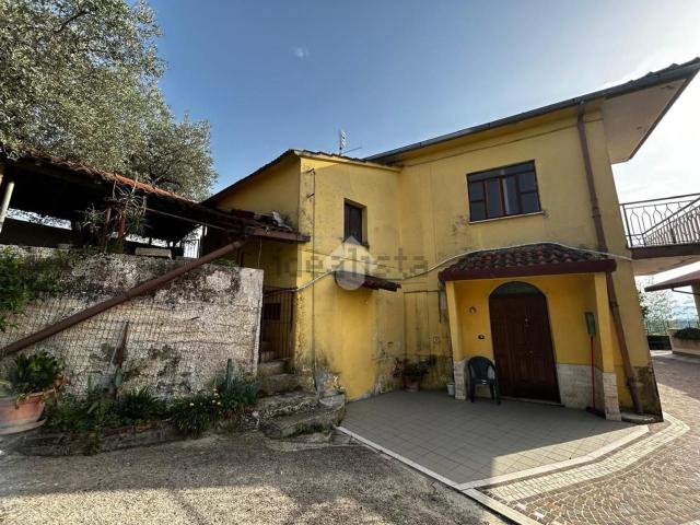 Villetta bifamiliare in vendita di 128 m²