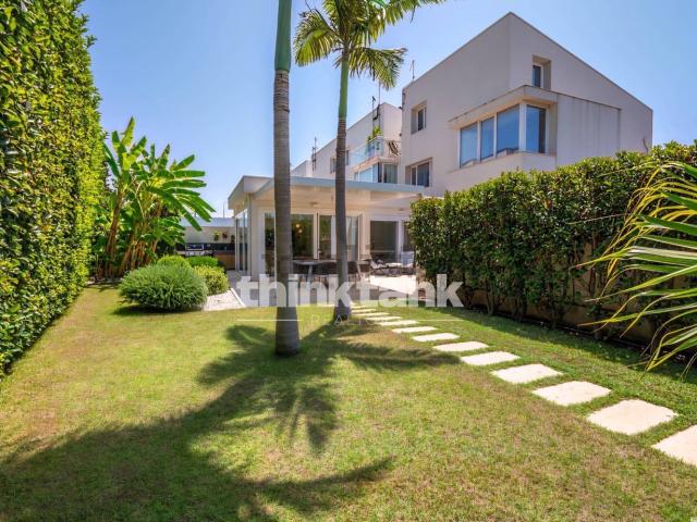 Villetta bifamiliare in vendita di 129 m² in Via Cervia