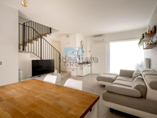 Villetta bifamiliare in vendita di 129 m² in Via Riccardo Selvatico