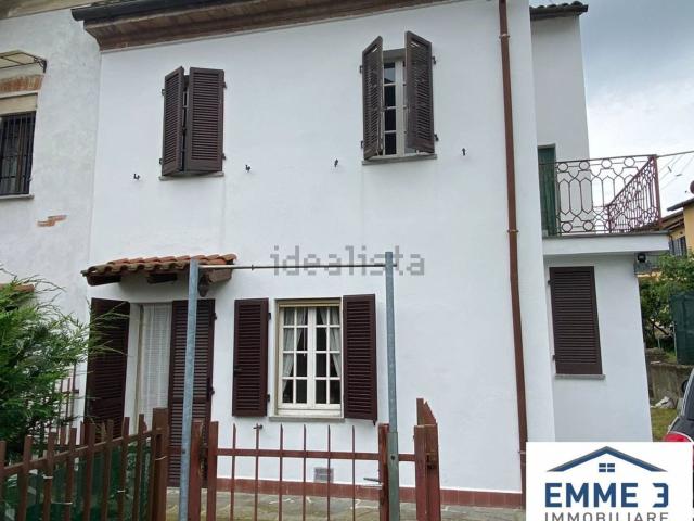 Villetta bifamiliare in vendita di 133 m² in Via Volvera, 8