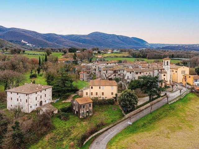 Villetta bifamiliare in vendita di 130 m² in Località Colpetrazzo, 109