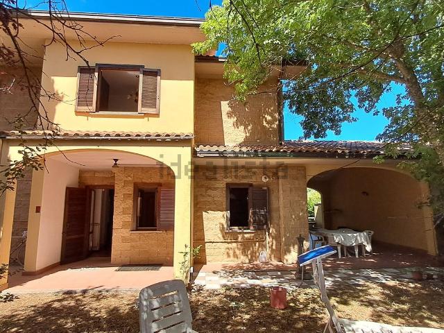 Villetta bifamiliare in vendita di 130 m² in Via Asinello, 7