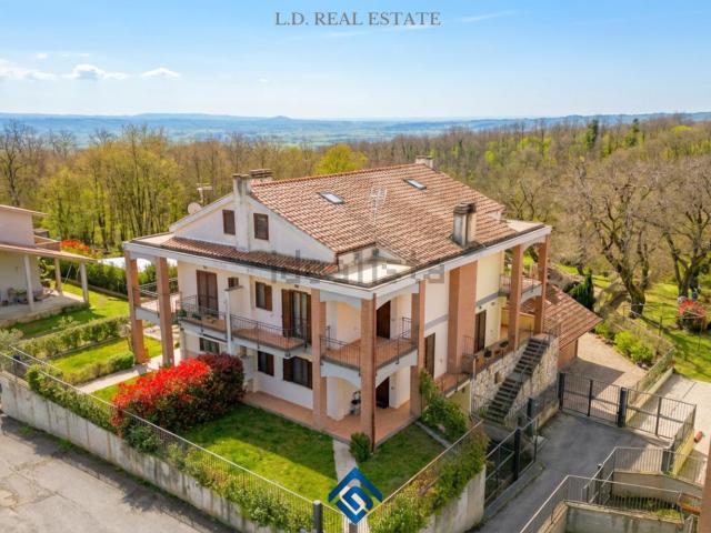 Villetta bifamiliare in vendita di 130 m² in Via delle Querce