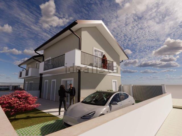 Villetta bifamiliare in vendita di 130 m² in Via Francia