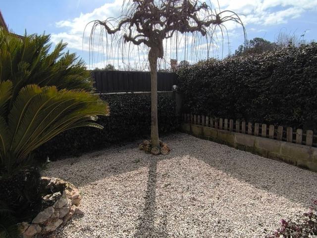 Villetta bifamiliare in vendita di 130 m² in Via Luigi Russo, 155