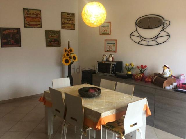 Villetta bifamiliare in vendita di 130 m² in Via Rimembranze, 8