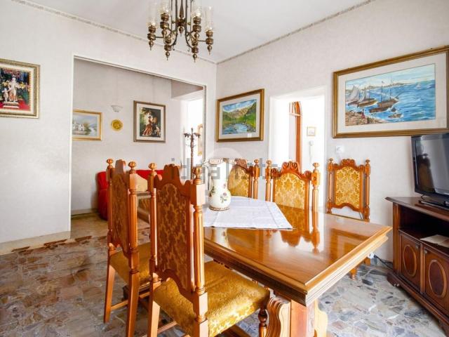 Villetta bifamiliare in vendita di 130 m² in Via San Filippo, 34