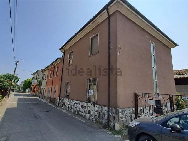 Villetta bifamiliare in vendita di 130 m² in Via Stradavecchia, 11