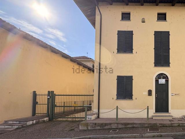 Villetta bifamiliare in vendita di 130 m²