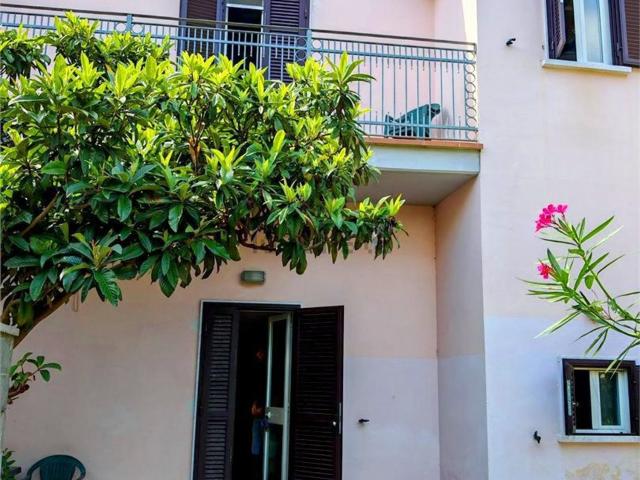 Villetta bifamiliare in vendita di 130 m²