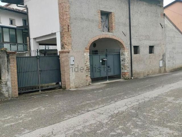 Villetta bifamiliare in vendita di 130 m²