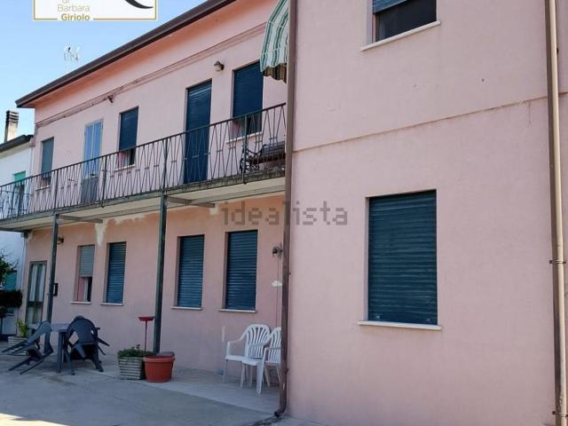 Villetta bifamiliare in vendita di 130 m²