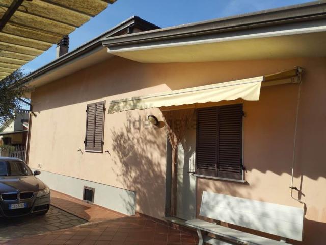 Villetta bifamiliare in vendita di 130 m²