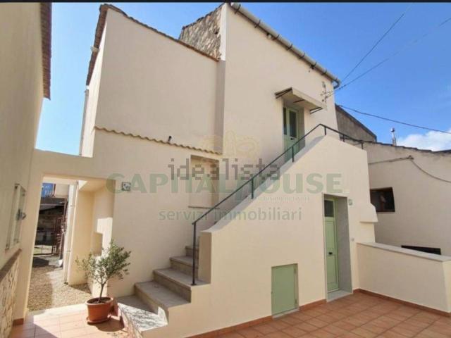 Villetta bifamiliare in vendita di 130 m²