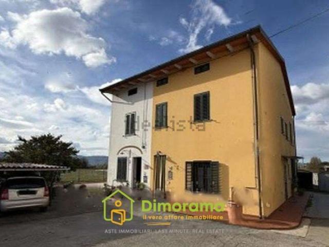 Villetta bifamiliare in vendita di 131 m² in Via Berlicche, 32