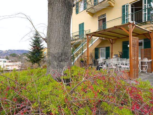 Villetta bifamiliare in vendita di 131 m² in Via Piero Calamandrei, 21