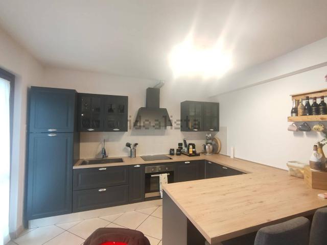 Villetta bifamiliare in vendita di 134 m² in Via Andrea Costa