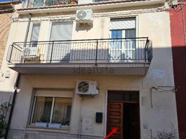 Villetta bifamiliare in vendita di 135 m² in Via Alba