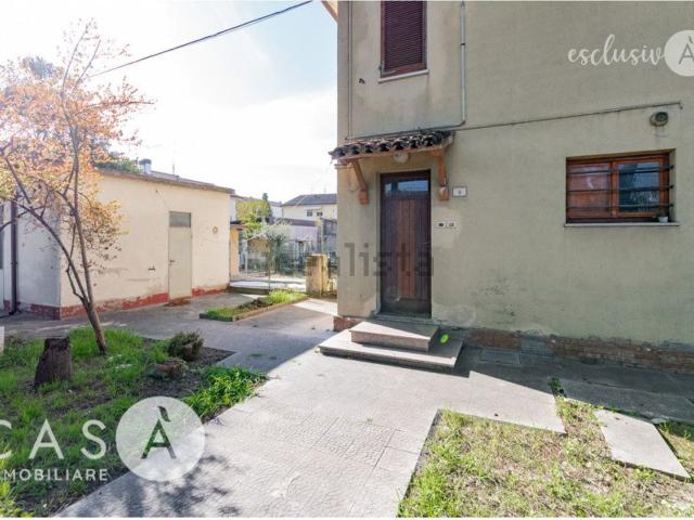 Villetta bifamiliare in vendita di 135 m² in Via Antonio Gramsci, 8