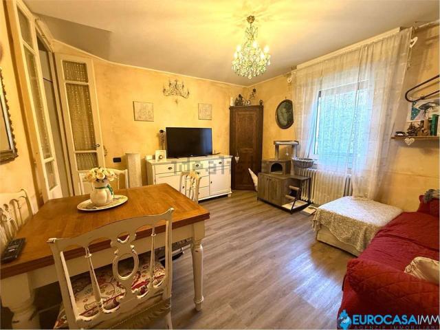 Villetta bifamiliare in vendita di 135 m² in Via Fossatelli, 28