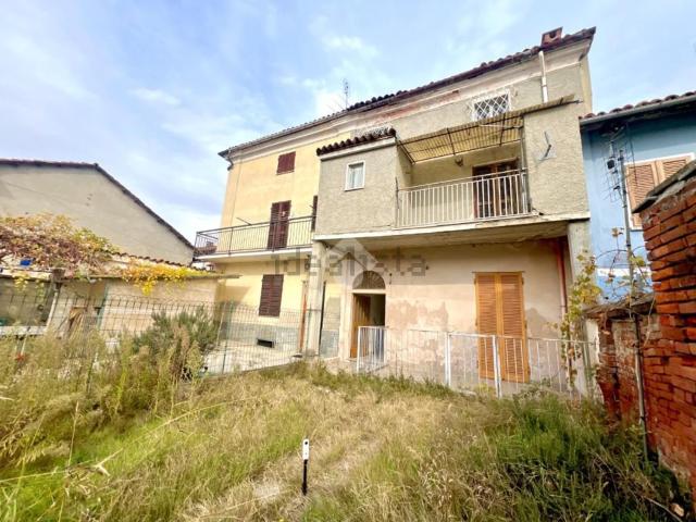 Villetta bifamiliare in vendita di 135 m² in Via IV Novembre, 27