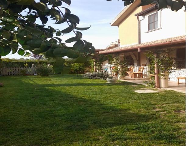 Villetta bifamiliare in vendita di 135 m² in Via Pian di Spille